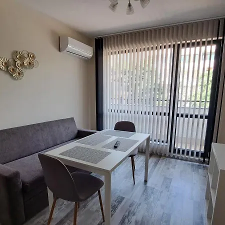 Apartamento Hariton 1- Luxury *